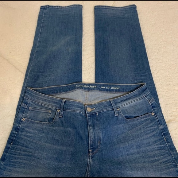 Women’s Calvin Klein Straight Legs - Picture 2 of 9